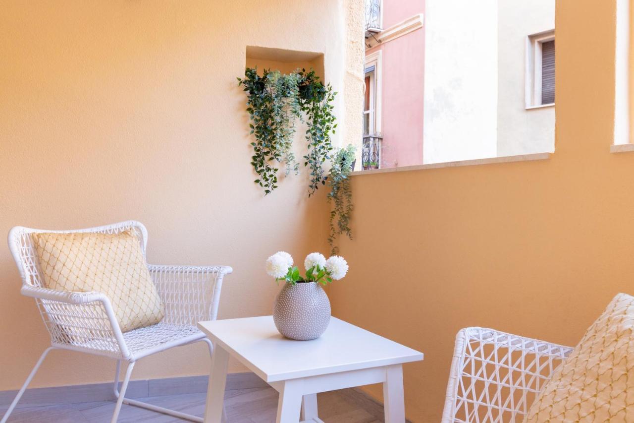 Studio Apartments Boutique Al Bastione Di Cagliari Buitenkant foto