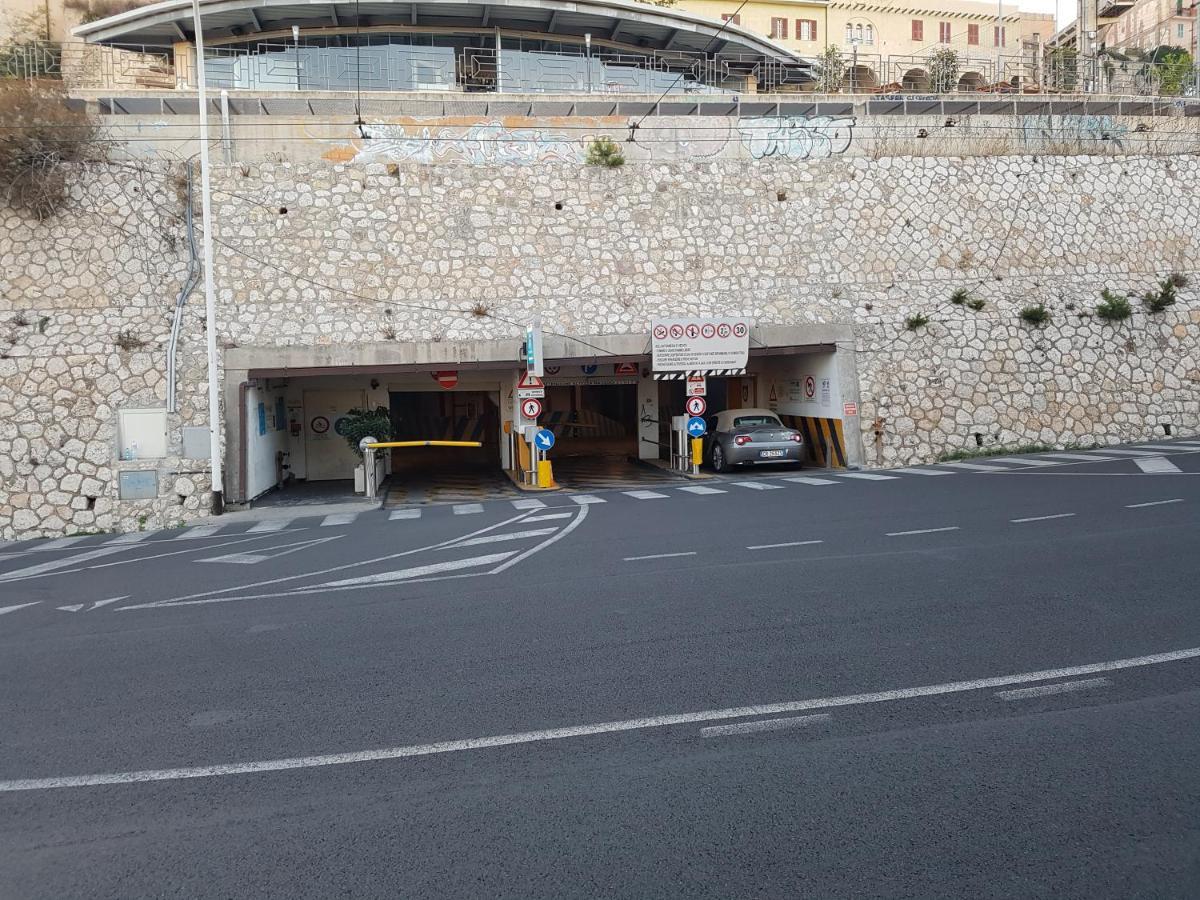 Studio Apartments Boutique Al Bastione Di Cagliari Buitenkant foto